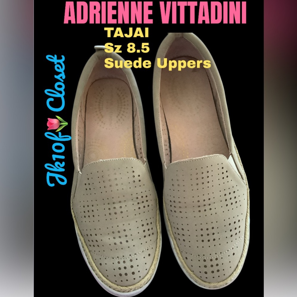 LOWEST🌺 Adrienne Vittadini Sz8.5 BEIGE SUEDE SLIP-ON FLAT SHOES
